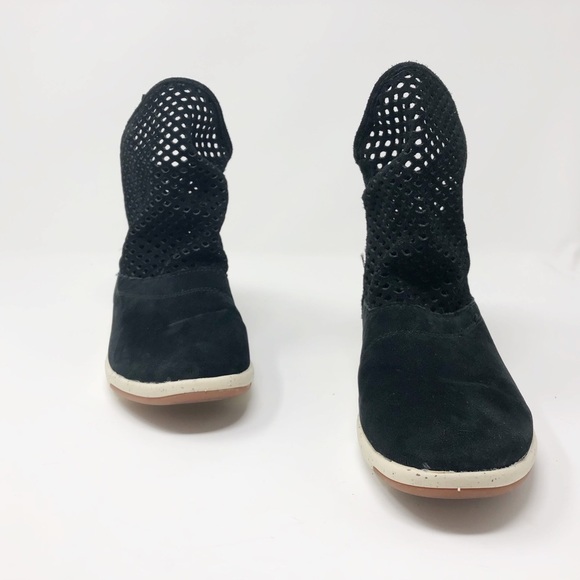 • EMU Australia • Numeralla Ankle Bootie - Picture 3 of 8